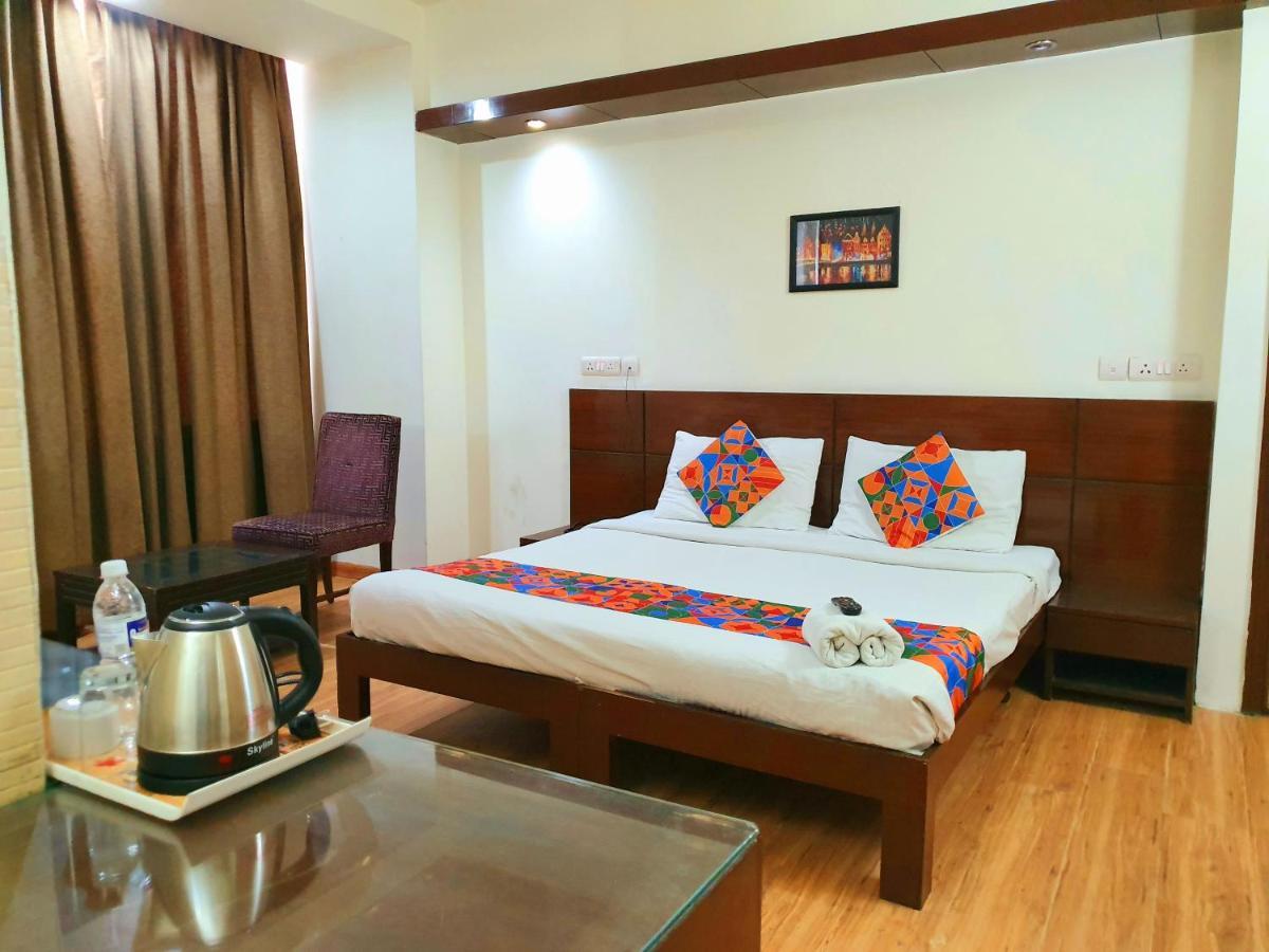 Hotel Merriment Alpha Noida Exterior foto