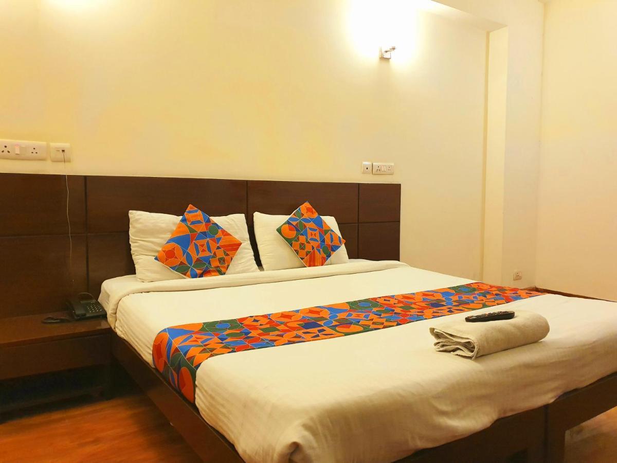 Hotel Merriment Alpha Noida Exterior foto